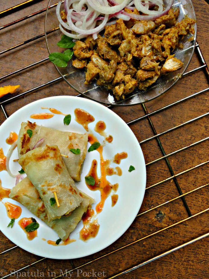 Hot parathas filled with succulent pieces of chicken and loads of yummy chutney are to die for! 